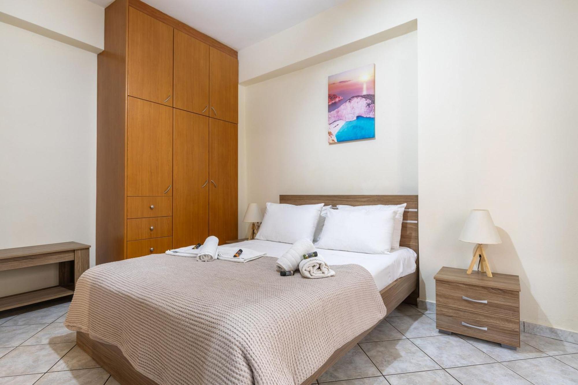Beautiful City Center Apartments Закинтос Екстериор снимка