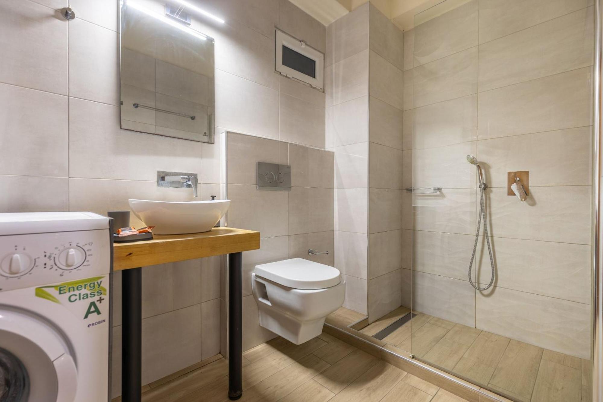 Beautiful City Center Apartments Закинтос Екстериор снимка