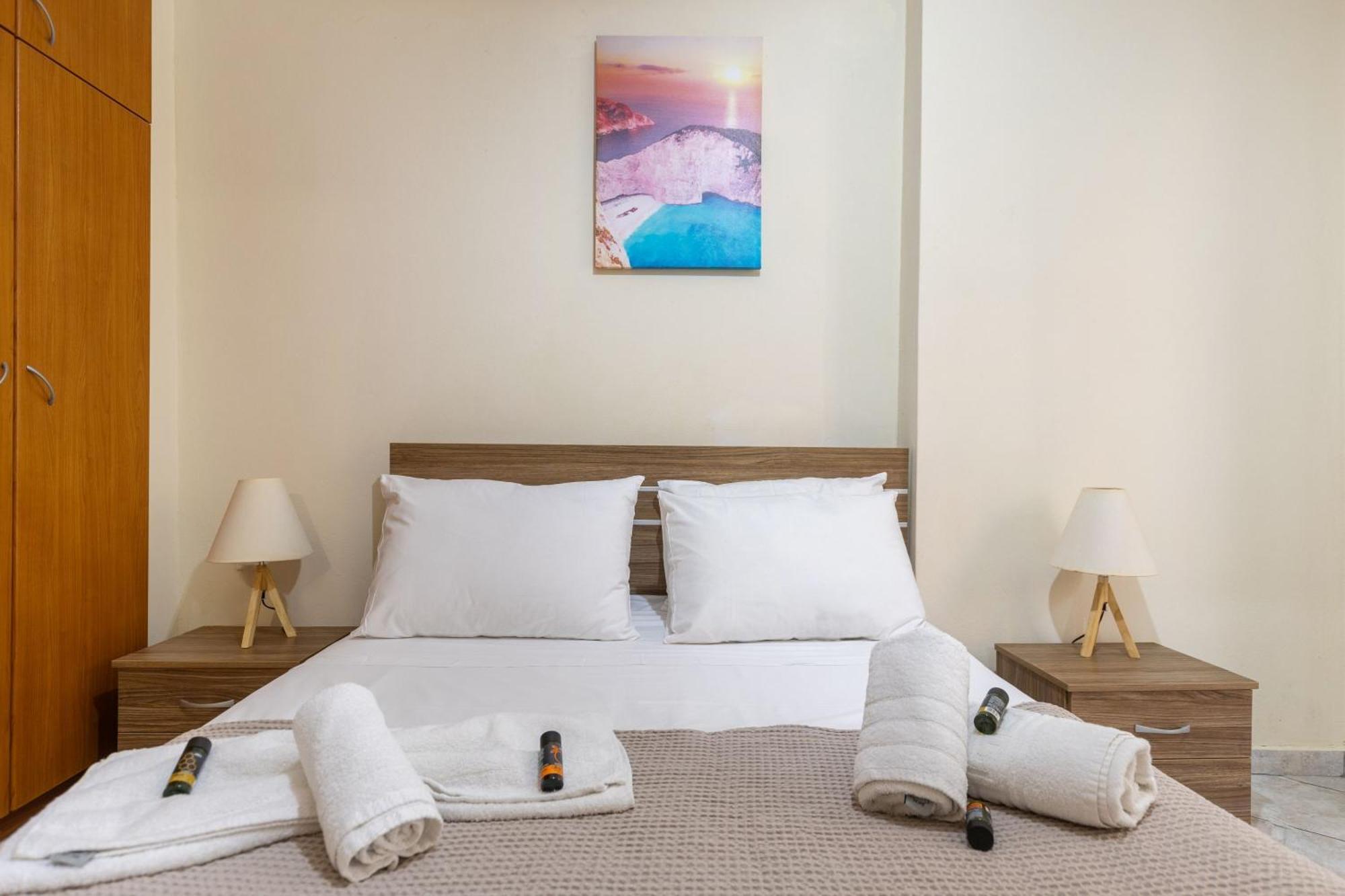 Beautiful City Center Apartments Закинтос Екстериор снимка