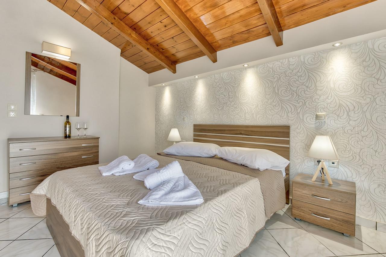 Beautiful City Center Apartments Закинтос Екстериор снимка